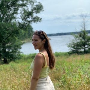 Meet your Posher, Angelica